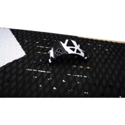 Hyperlite UTE Foil Package W/Commander1300 Foil Kit 39 Hyperlite UTE Foil Package W/Commander1300 Foil Kit -Liquid Forces Shop 2023 Hyperlite Ute 5 Wakefoil Board Footstrap Detail 2 48210.1681919314