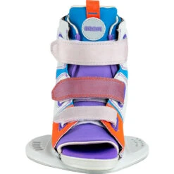 Slingshot Grom Wakeboard Boots - 2023 16 Slingshot Grom Wakeboard Boots - 2023 -Liquid Forces Shop 2023 Slingshot Grom Kids Wakeboard Boot Binding Front 82106.1681937742