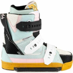 Slingshot Copycat Women's Wakeboard Boots - 2023 -Liquid Forces Shop Slingshot 2023 Copycat Womens Wakeboard Boot Right Side 92632.1661177448